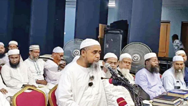 একই দিনে রোজা-ঈদ পালনের দাবি নিয়ে জাতীয় সেমিনারে ঘোষণাপত্র